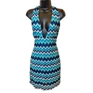 NWT ‘Almost Famous’ blue and white chevron print halter mini dress - size XL